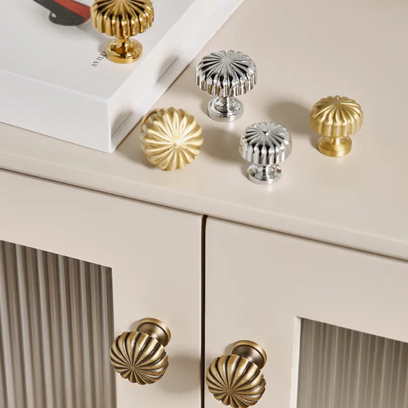 Ravinte American Vintage Brass Drawer Pulls Closet Door Knobs
